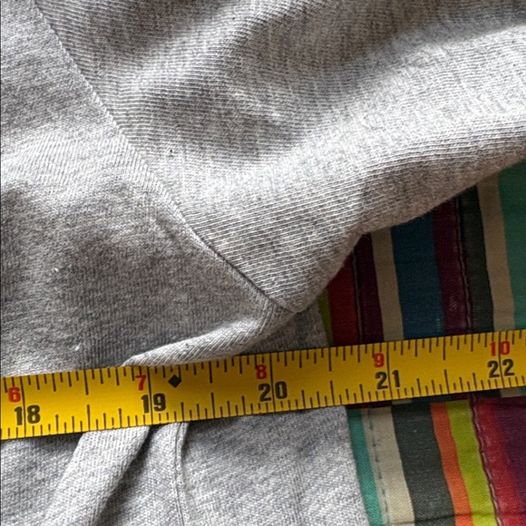 Adidas Light Gray Short Sleeve Tee size large pictured new tags have a few sizes - Picture 8 of 10